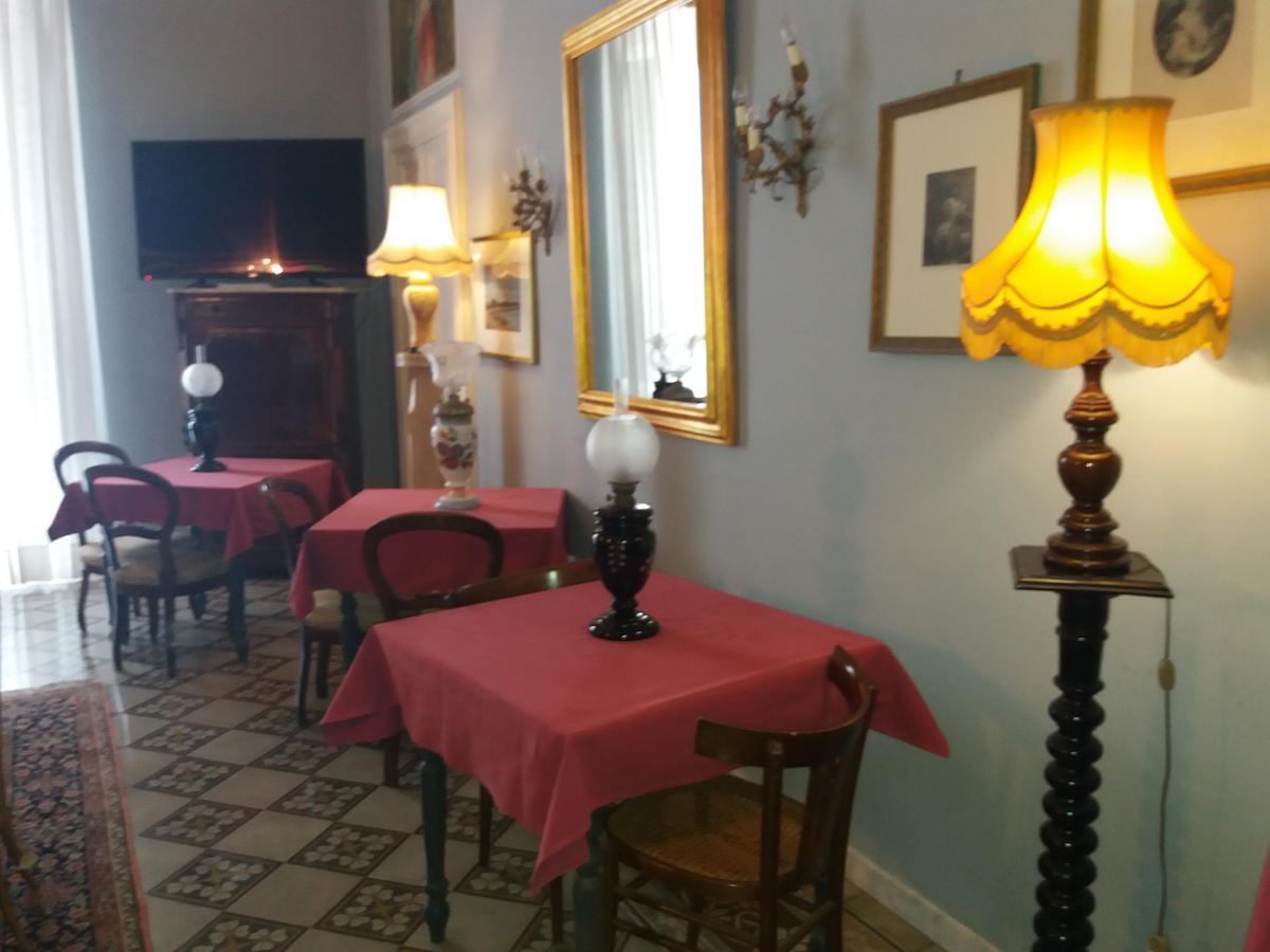 Antico Palazzo Spinola 3*